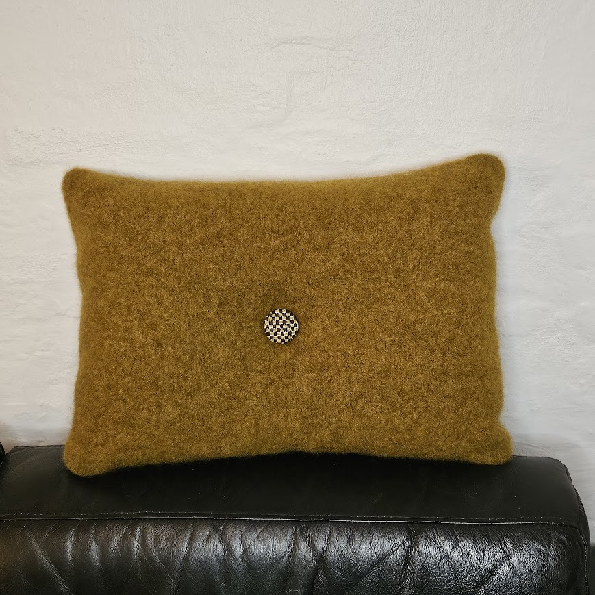 Gav'strikkens puder og nålepuder