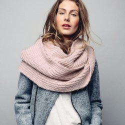 1721 Skjerf - Hfte fra Sandnes Garn