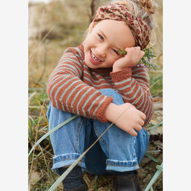 2101 - Model 4 - Knop Stripegenser