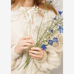 2102 - Model 5 - Elsa Genser