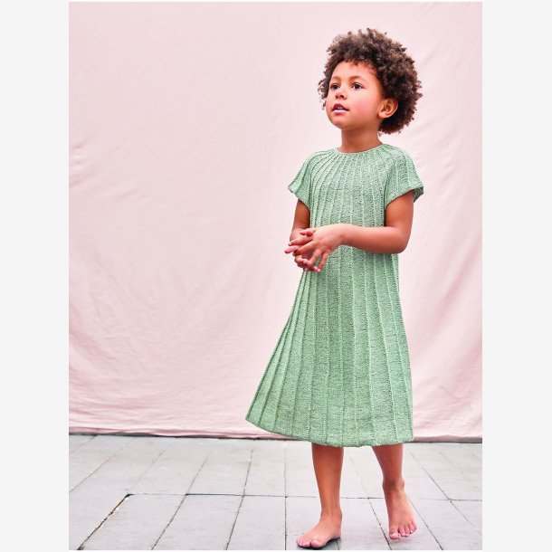 2206 Line og tynn line - Hfte fra Sandnes Garn