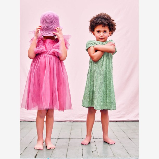 2206 Line og tynn line - Hfte fra Sandnes Garn