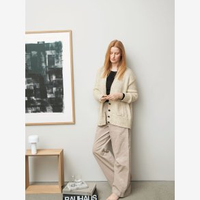 2302 - Model 3 - Oxford Cardigan