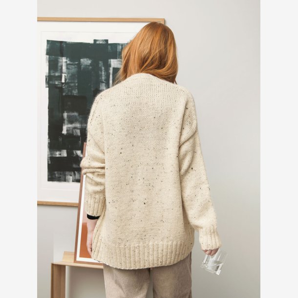 2302 - Model 3 - Oxford Cardigan