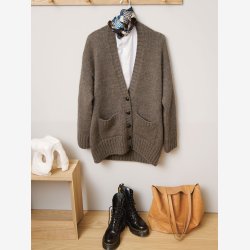 2302 - Model 3 - Oxford Cardigan