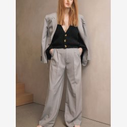 2302 - Model 5 - Brook Cardigan