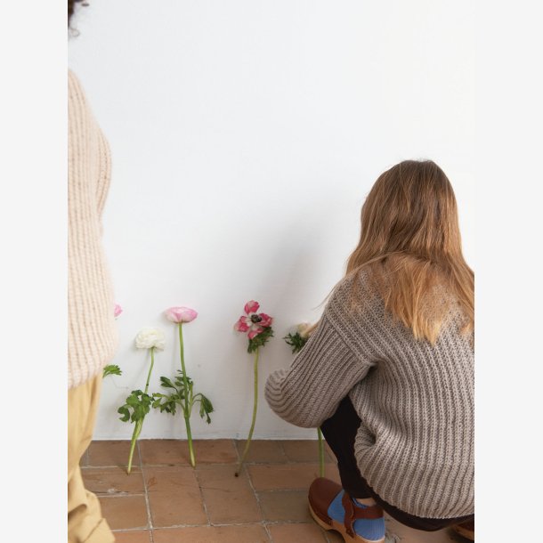 2303 - Model 1 - Loui Genser (Double Sunday)