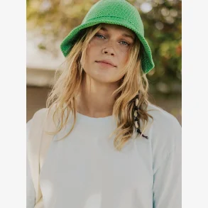 2305 - Model 8 - Baileys Bucket Hat