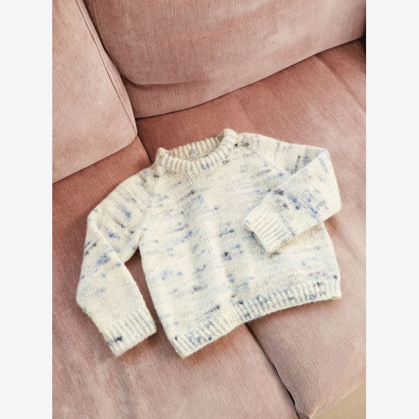 2401 - Model 05 - Debutant Sweater Junior 