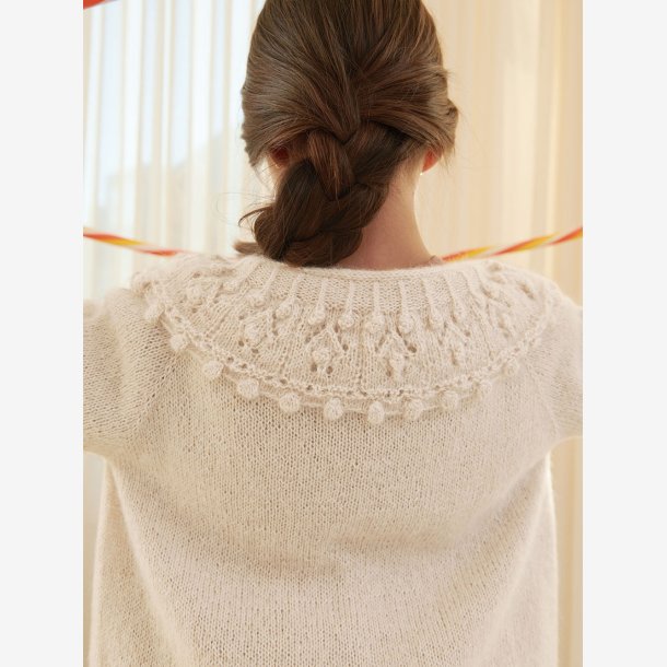 2401 - Model 07 - Lilly Blouse Junior 