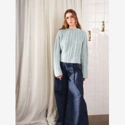 2403 DIY - Model 10 - Kaja Sweater 