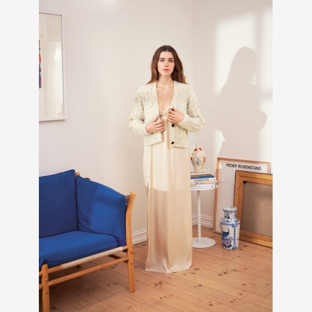 2403 DIY - Model 02 - River Cardigan 