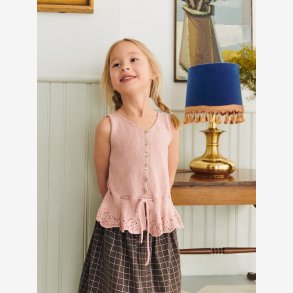 2603 - Model 3 - Adeline Top Junior 