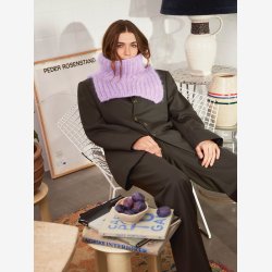 2403 DIY - Model 03 - Hannah Neck 