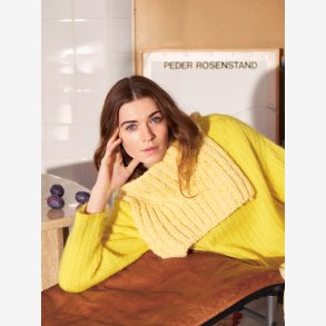 2403 DIY - Model 04 - Hilda Sweater 