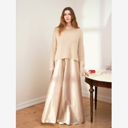 2403 DIY - Model 04 - Hilda Sweater 