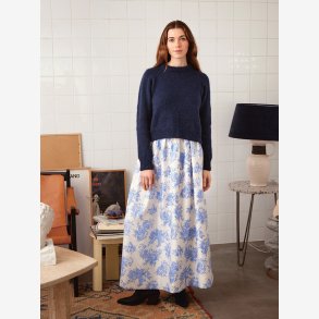 2403 DIY - Model 07 - Spencer Sweater 