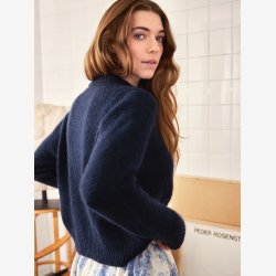 2403 DIY - Model 07 - Spencer Sweater 