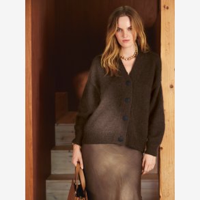 2409 DIY - Model 10 - Agnes Cardigan 