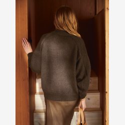 2409 DIY - Model 10 - Agnes Cardigan 