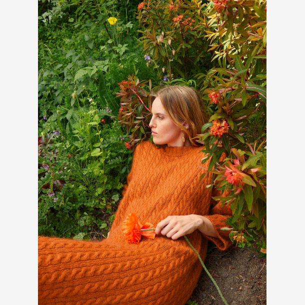 2409 DIY - Model 11 - Bonnie Dress