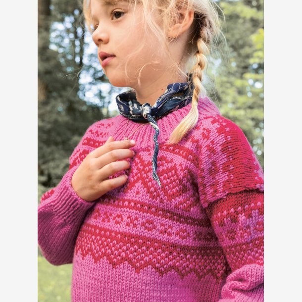 2411 - Model 01 - Marius barnegenser 