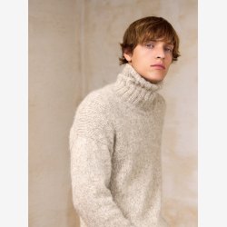 2412 - Model 02 - Dave Sweater Man