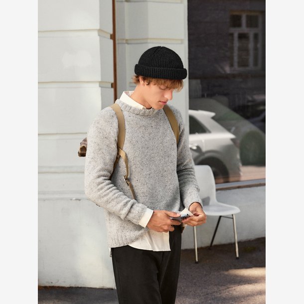 2412 - Model 06 - Hipster Beanie 