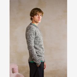 2412 - Model 07 - Harvey Sweater Man 