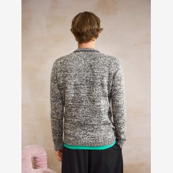 2412 - Model 07 - Harvey Sweater Man 