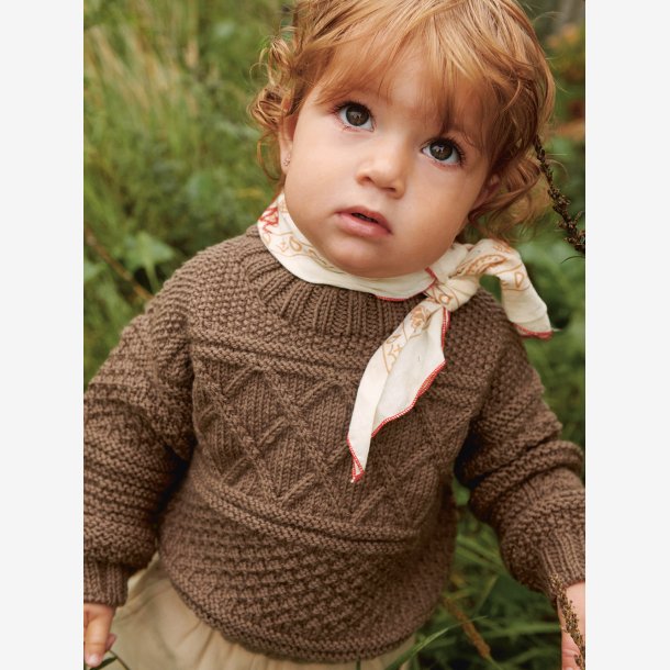 2413 Myk start - Guernsey Sweater Baby 01 
