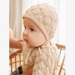 2413 Myk start - Lilja Cardigan, Tights, diaper pants og bonnet 02