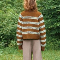 2507 - Model 8 - Ridge Sweater 