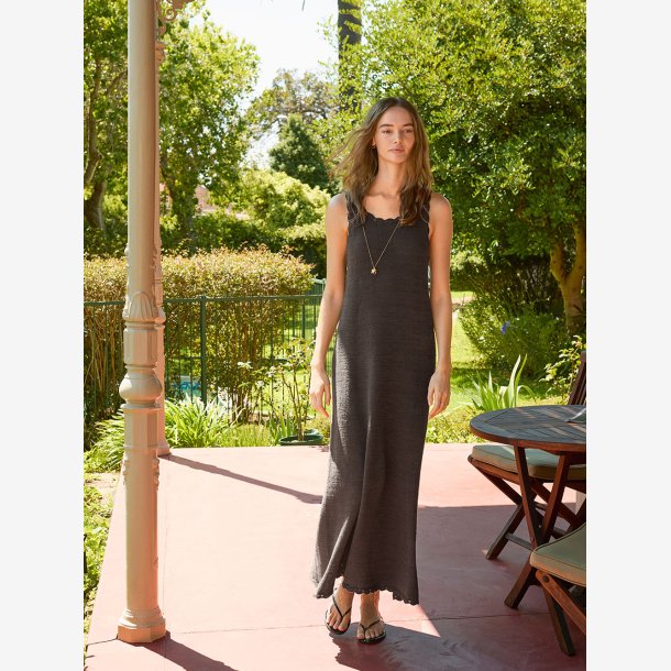 2604 - Model 10 - Roselyn Long Dress 