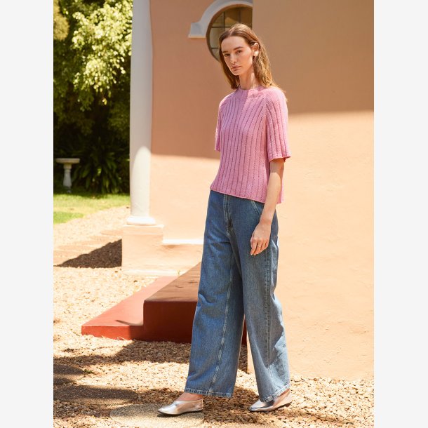 2604 - Model 7 - Elva Tee 
