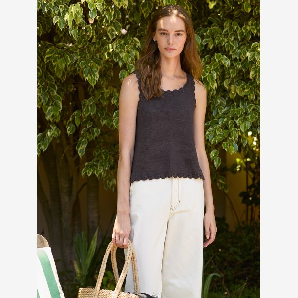 2604 - Model 8 - Roselyn Top 