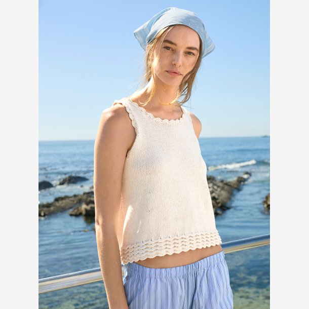 2604 - Model 8 - Roselyn Top 