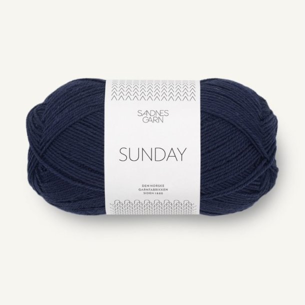 Sunday fra Sandnes Garn - Marine Bl 5882 - 123700