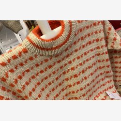 20.01.26: 2-farvestrik v/Majbrit bel