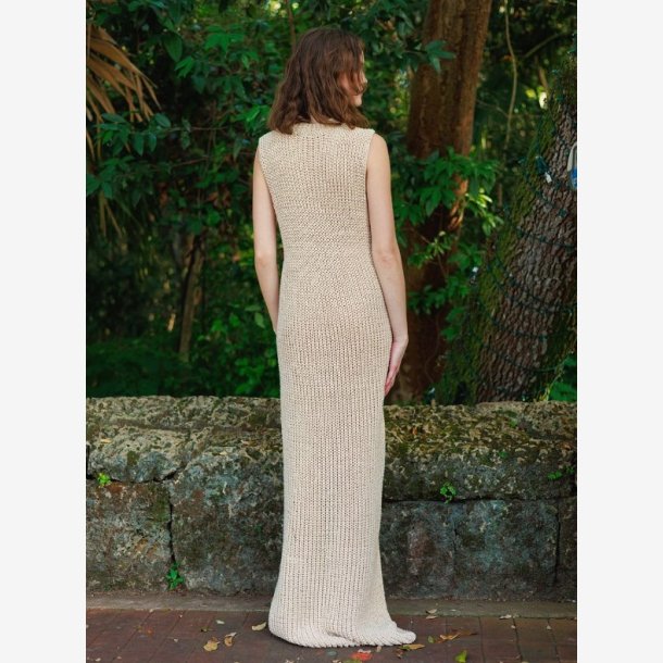 2404 - Model 6 - Carla Dress 