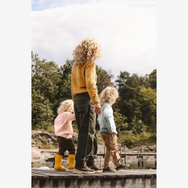 Cecilie Skog til barn og dame #1-2 for Sandnes Garn