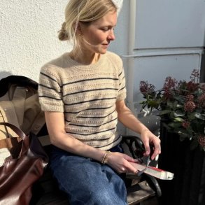 Ida Tee - Opskrift fra PetiteKnit 
