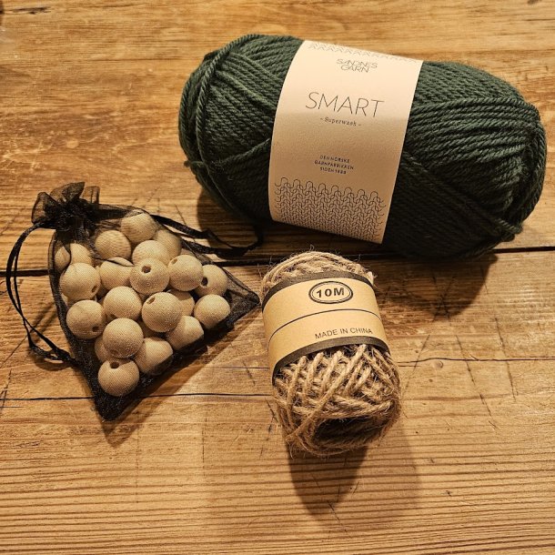 Juletr med trperler - kit til 7 stk