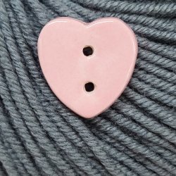 Hndlavede hjerteknapper i keramik