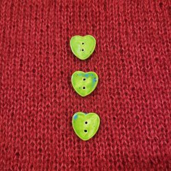 Hndlavede hjerteknapper i keramik