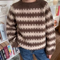 Key Sweater Junior - Opskrift fra PetiteKnit 
