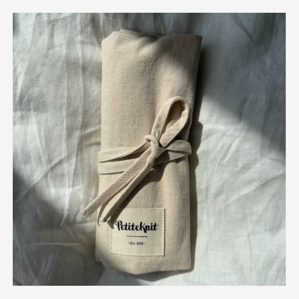 Knitter�s Needle Case - Str�mpepinde - PetiteKnit 