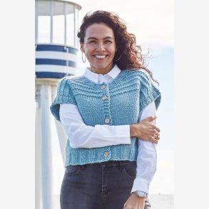 Kort vest med riller verst i Betty | Opskrift | Permin 899408