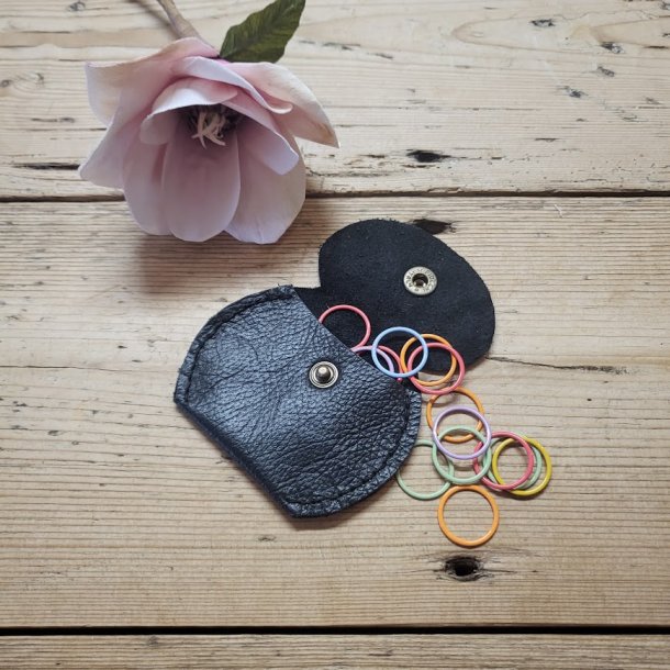 Lille pung i genanvendt lder