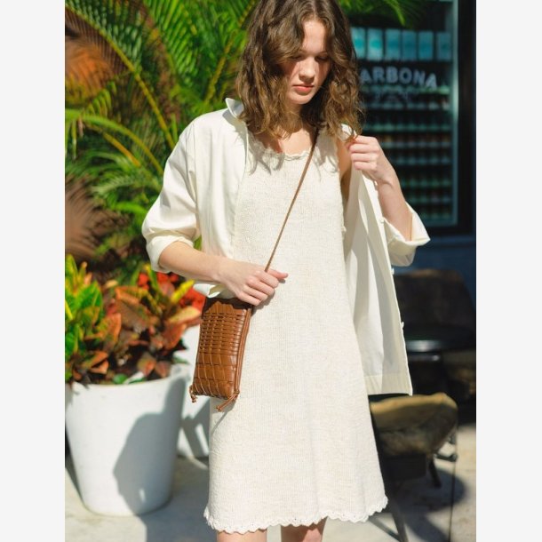 2404 - Model 1 - Linnea Dress